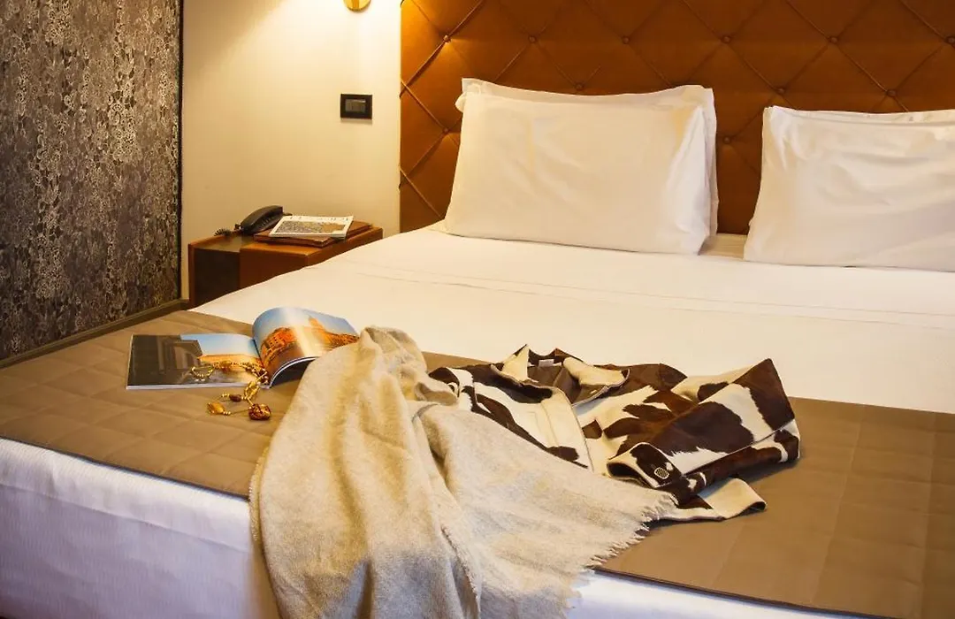 Riva Del Vin Boutique Hotel-1